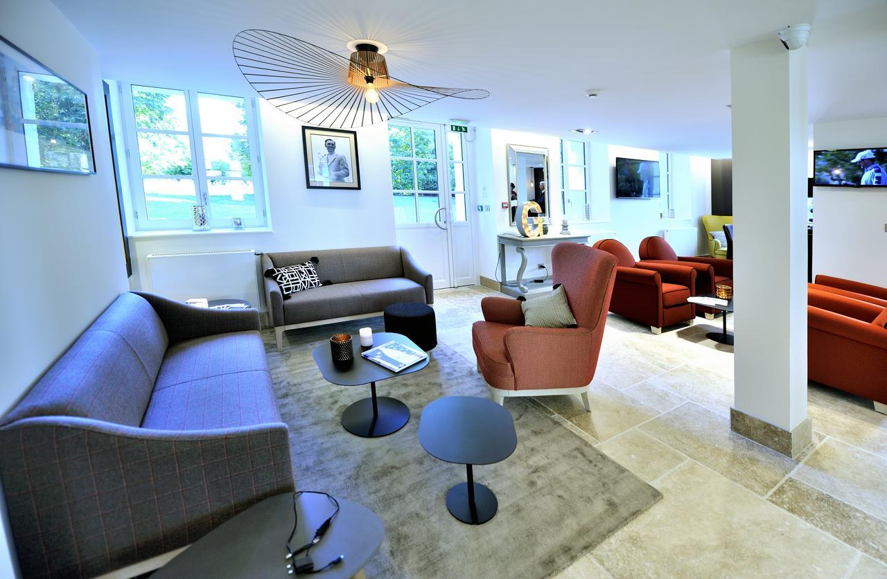 Отель Grand Slam Le Vaudreuil Экстерьер фото